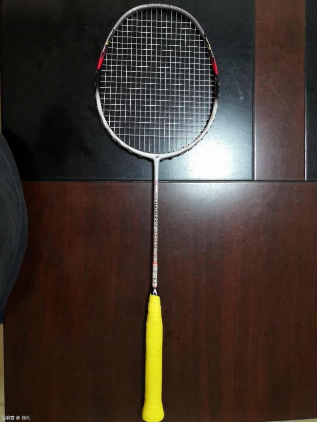 【闲置转让】尤尼克斯at900t羽毛球拍,慢出